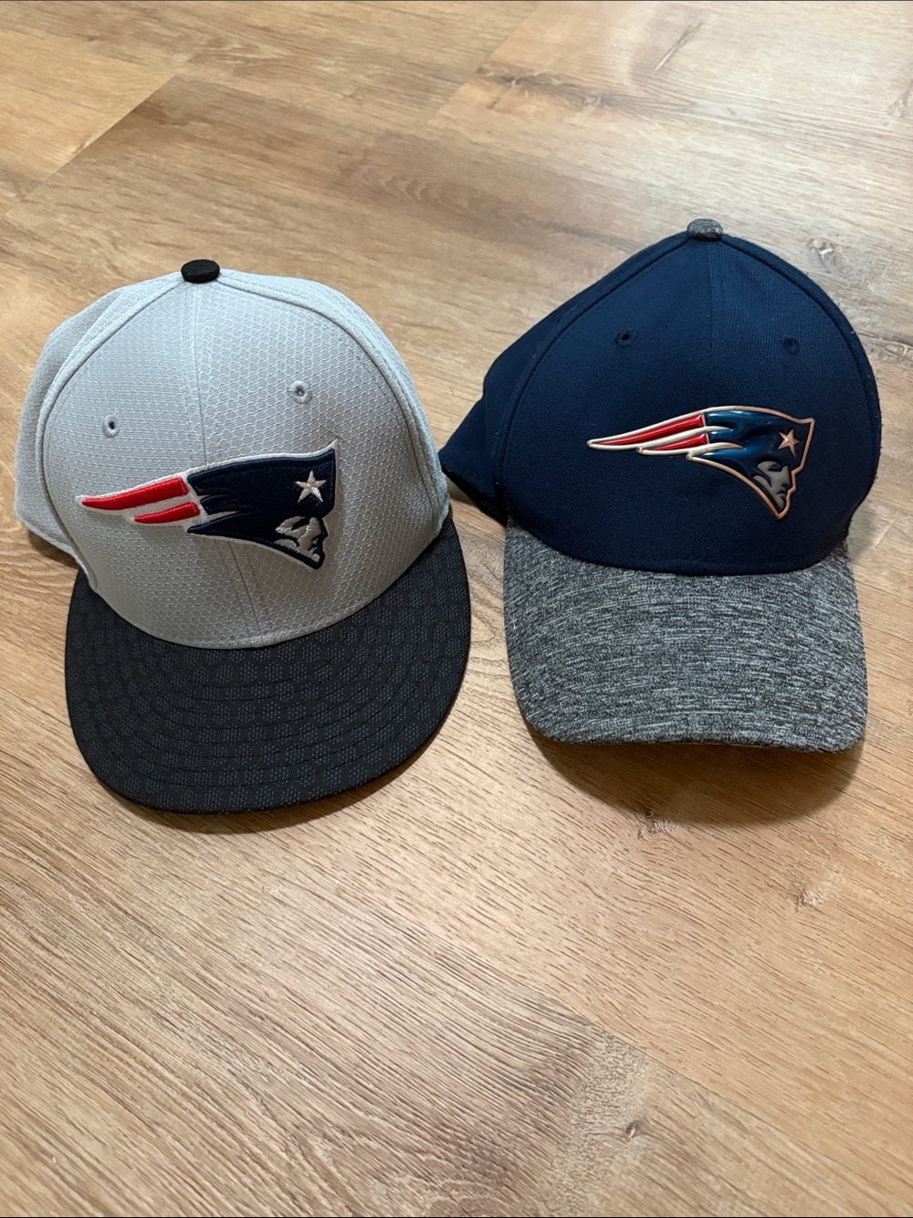 2 New England Patriots NFL Caps Hats M/L
